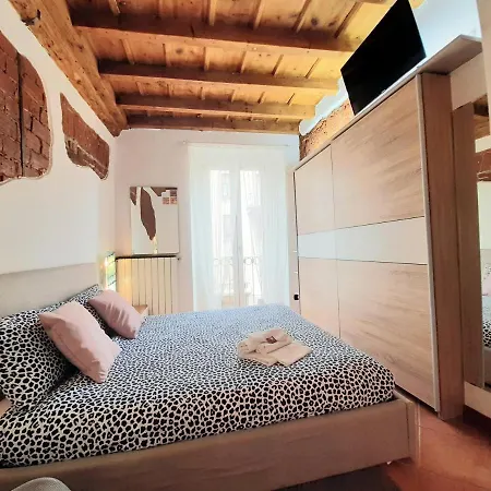 Bilocale Sforza Milano Centro !! Appartement Buitenkant foto