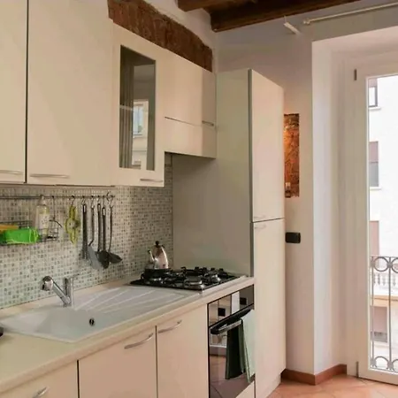 Bilocale Sforza Milano Centro !! Appartement Buitenkant foto